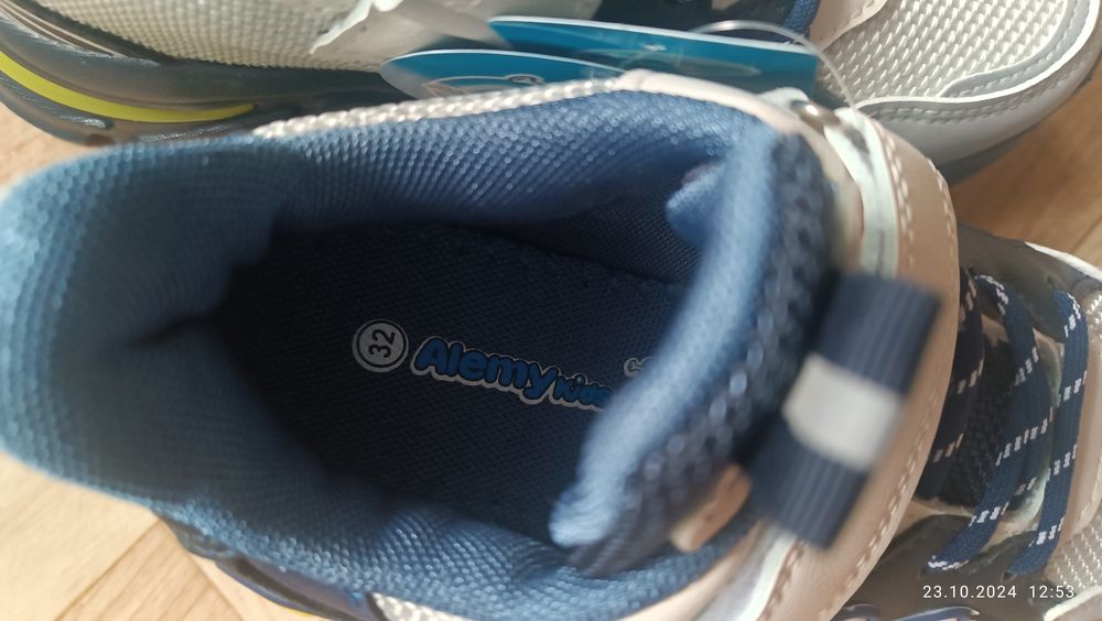 кроссовки новые 32р, сандали