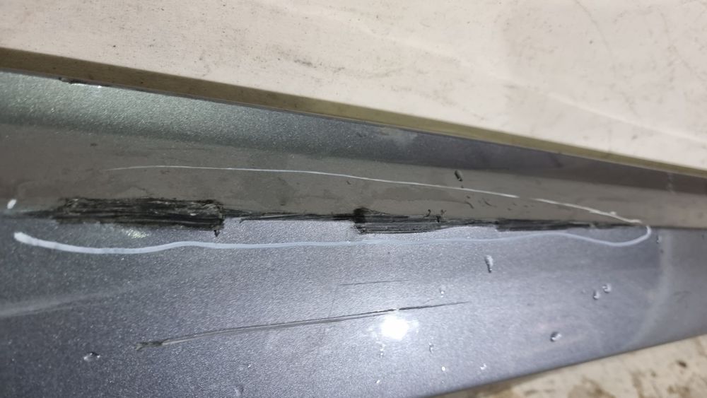 Prag dreapta BMW Seria 3 , E90, E91 LCI , 2009, 2010, 2011, cod origine OE 51777202652