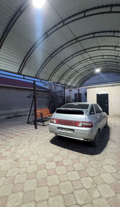 Жер уй сатылады.