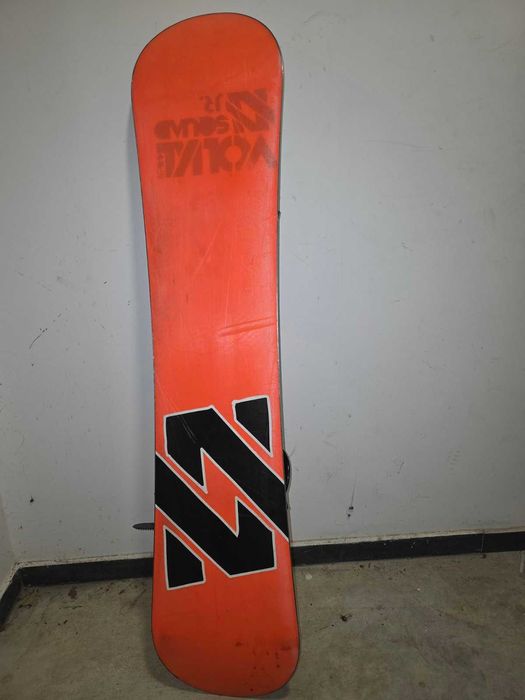 Сноуборд с автомати Volki 132