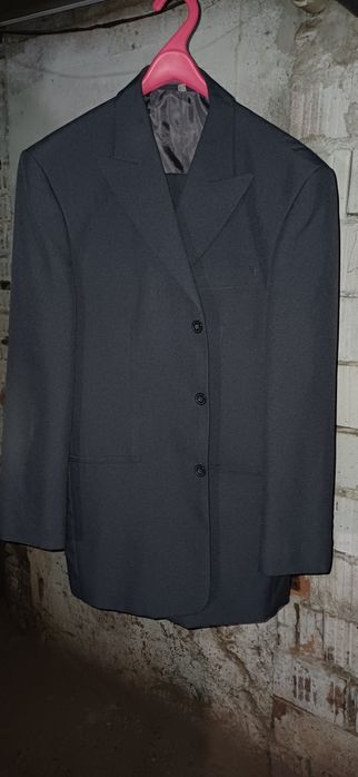 Costum gri pentru bărbați