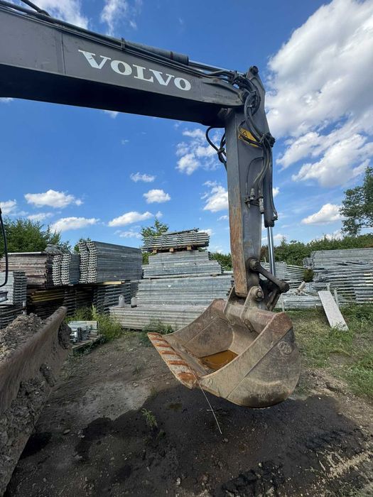 Excavator VOLVO EW140 de vanzare
