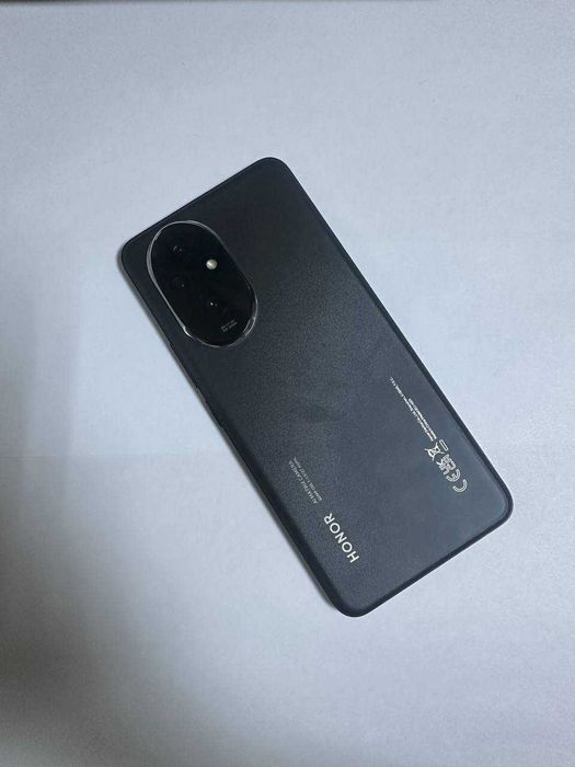 Телефон Honor 200 Алматы