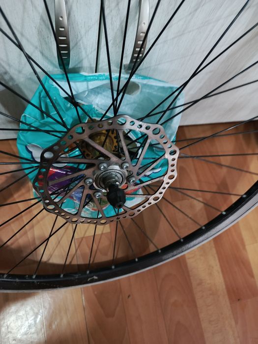 Продам б/у диски