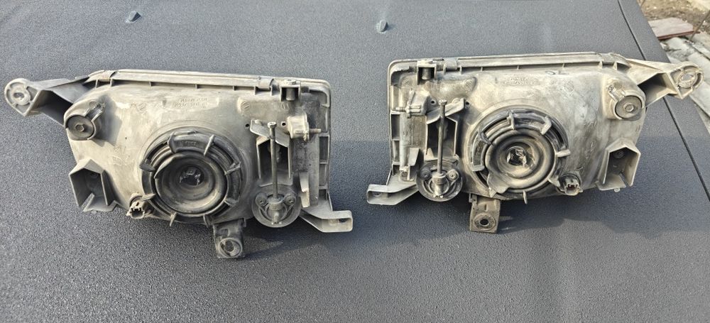 Продам фары на Nissan Terrano R50