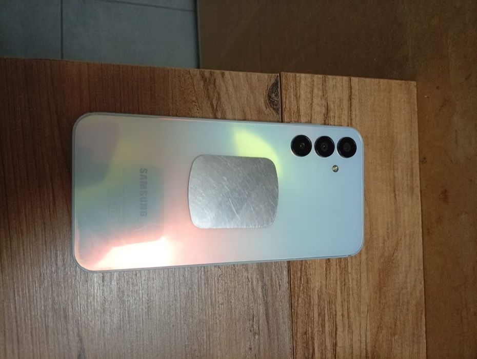 А15 Самсунг Ui8 х