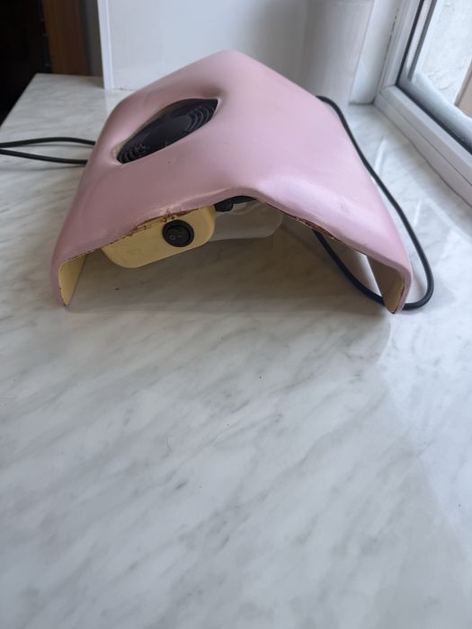 Продам маникюрную вытяжку