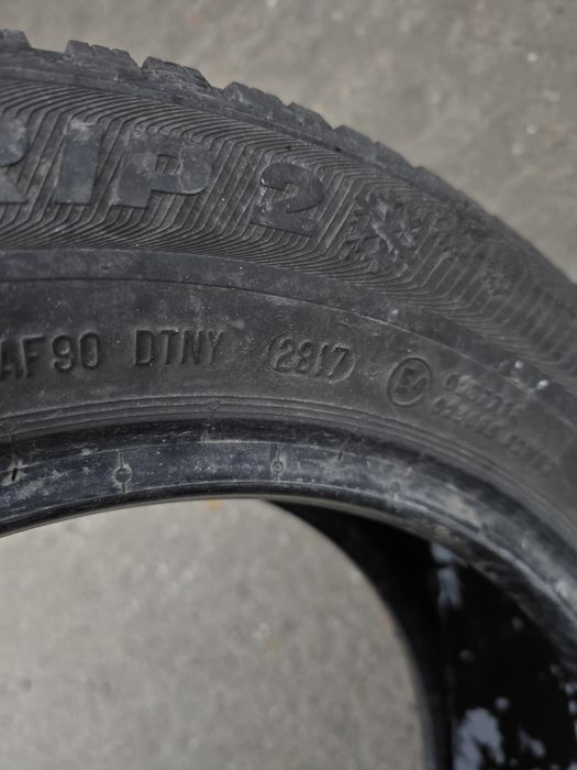 Anvelope de iarna 185-60r15 Semperit