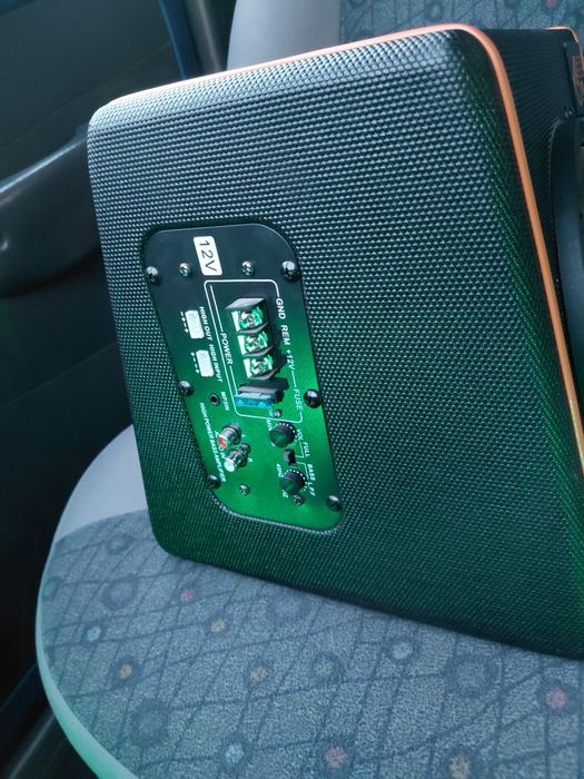 Идалный Самбуфер жёлтый свет