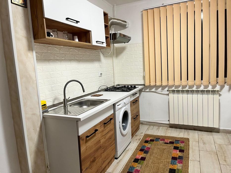 Garsonieră de închiriat în Focșani, strada Bicaz, zona Paco–Gară