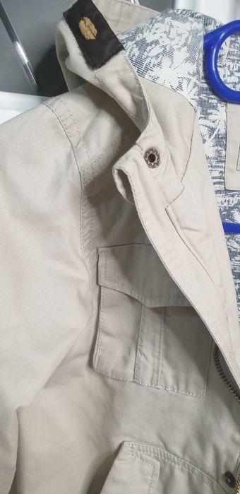 Куртка осень-весна 7-8 лет