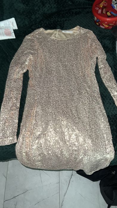 Рокля xs Sinsay в отлично състояние.