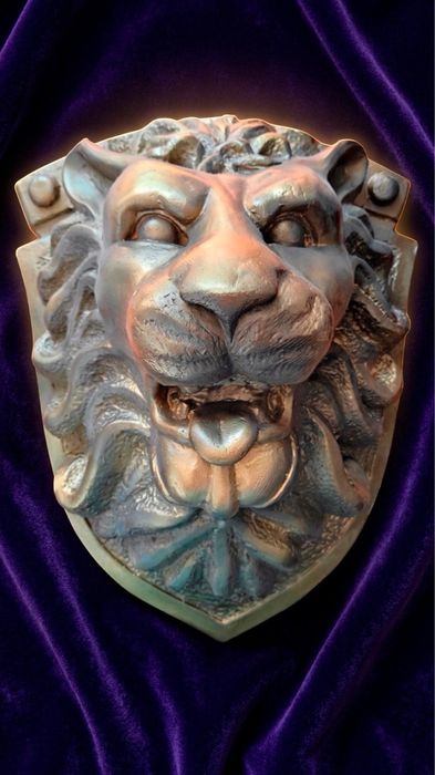 Декор барельефный «Голова льва»