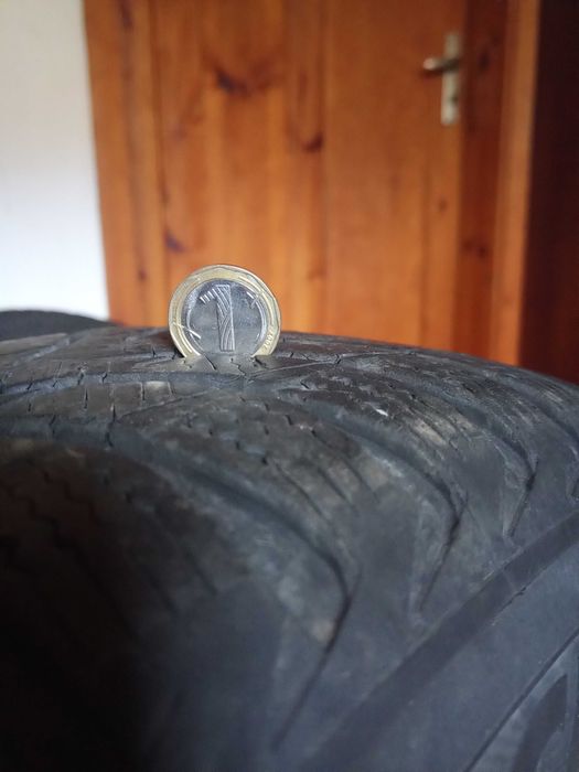 Зимни гуми с железни джанти