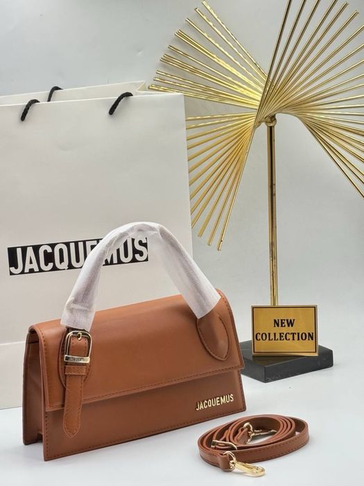 Geanta JACQUEMUS Noua !!! Dimensiuni 24/15 !!!