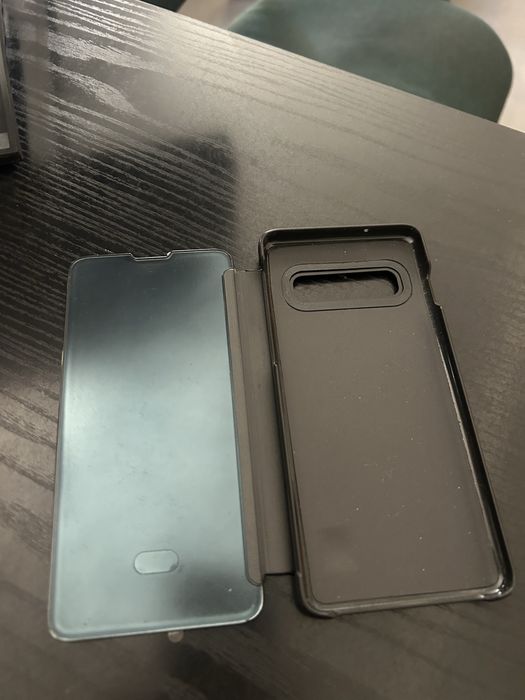 Чехол Самсунг s10