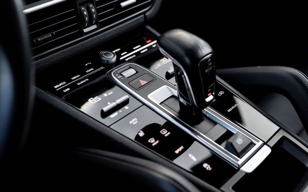 Porsche Cayenne S Tiptronic 2018 | Negru Metalizat | Full Options