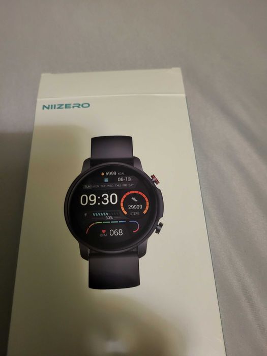 Продавам  мъжки часовник Niizero