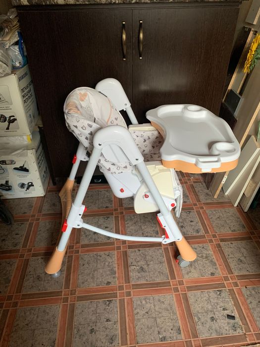 Ходунки Столик для кормления lorelli стул