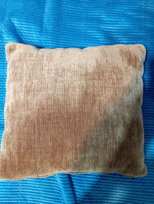 Подушки для гостиной/комнаты