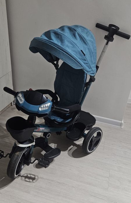 Детский велосипед трехколесный