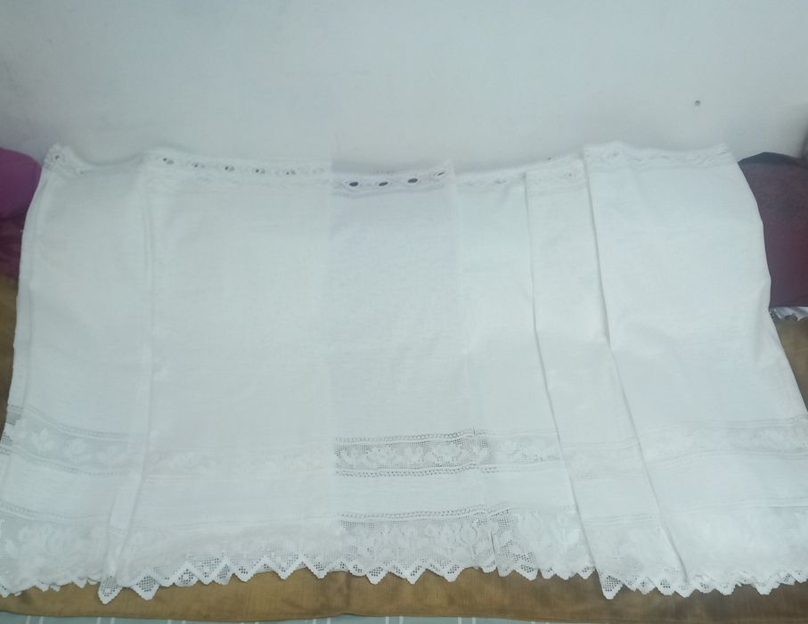 Красиви пролетни пердета