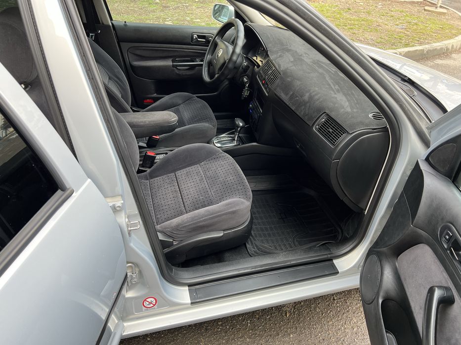 Фольсваген Гольф-4