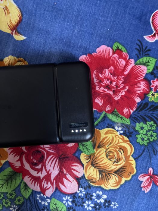 Повербанк totu