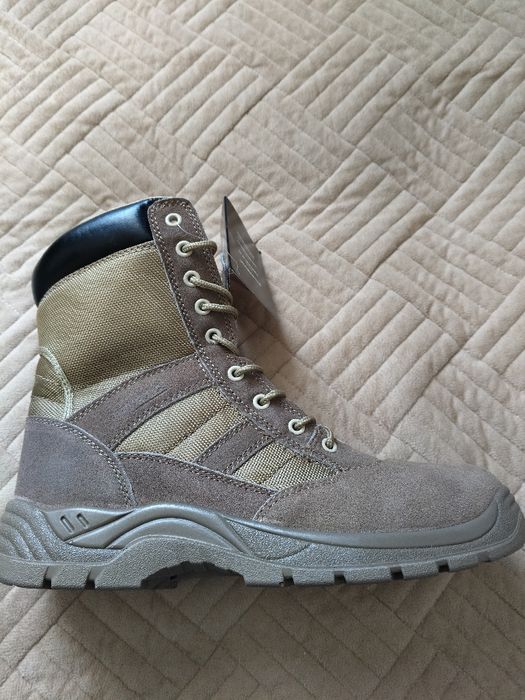 Продам берцы натуральные