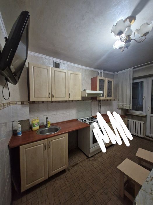 Срочно продам кухонный гарнитур