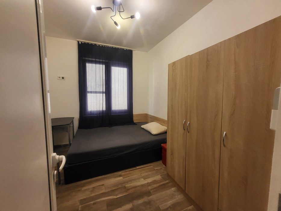 Дава се под наем Двустаен апартамент в София, Лозенец - 30 кв.м за 460 € - Снимка #2