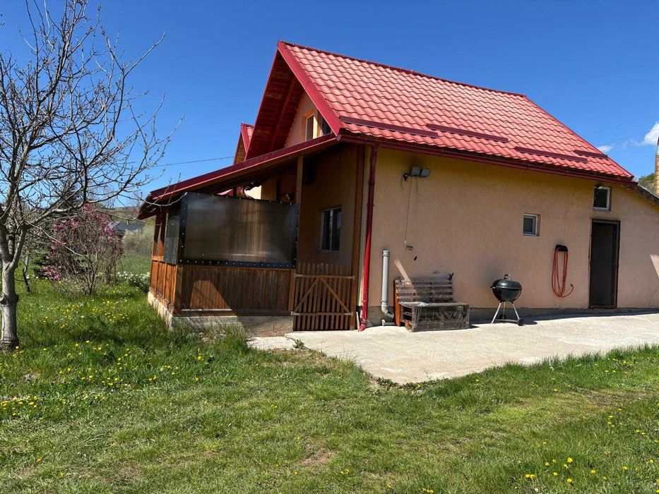 Refugiu modern în mijlocul naturii – proprietate exclusivistă 150 mp cu 5.500 mp teren, Buteni – Cluj