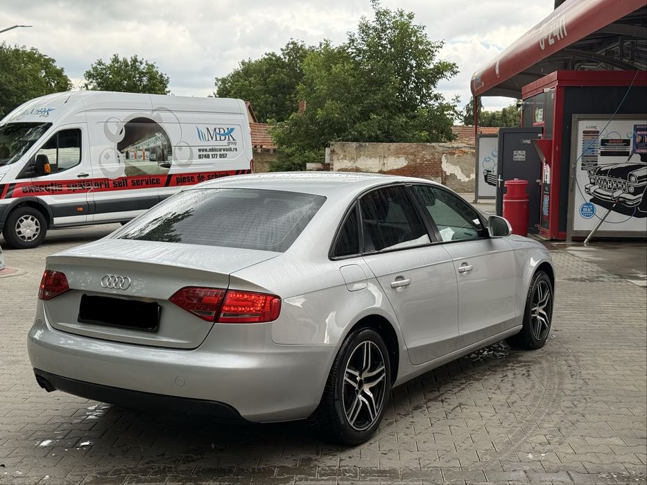 Audi a4 b8 2.0tdi caga 143cp km real !