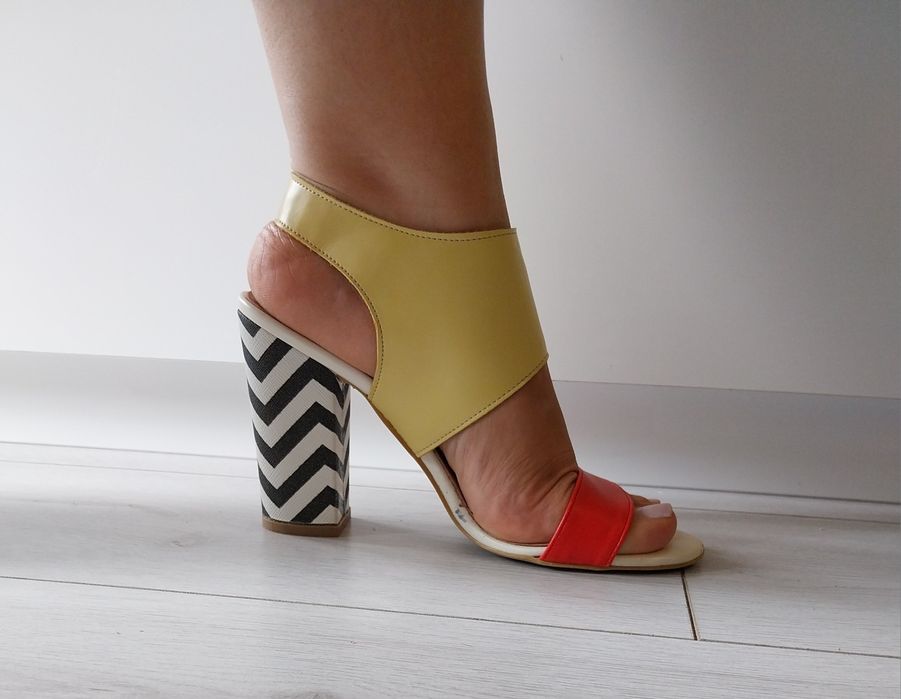 Дамски обувки номер 39