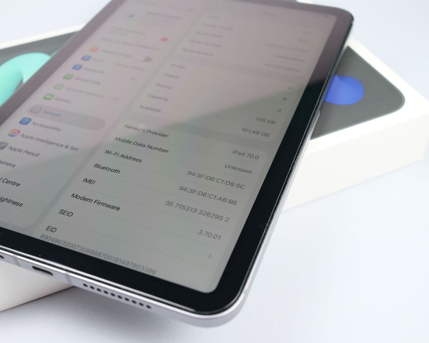 Apple iPad mini A17 Pro 128GB Wi-Fi + Cellular Space Gray | Перфектно състояние | 100% батерия | 2 калъфа | Smart Folio