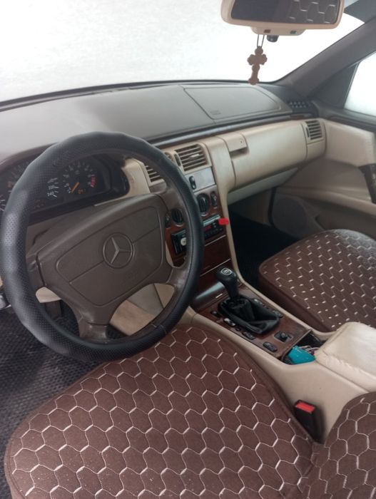 Продам мерен E200