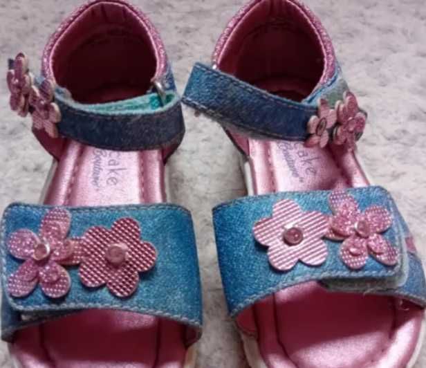 Оригинални детски сандали Cupcake Couture - номер 23