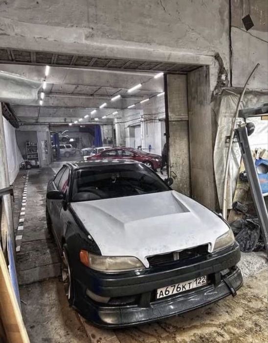 Капот Тайота марк 2 90 Toyota