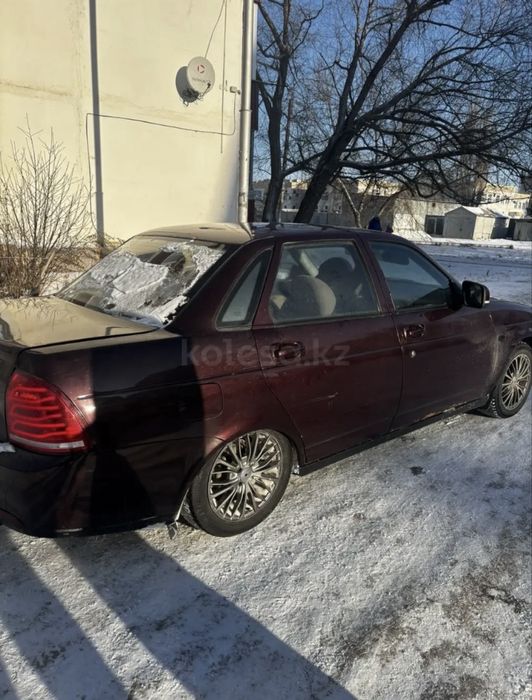 Priora 2007 год
