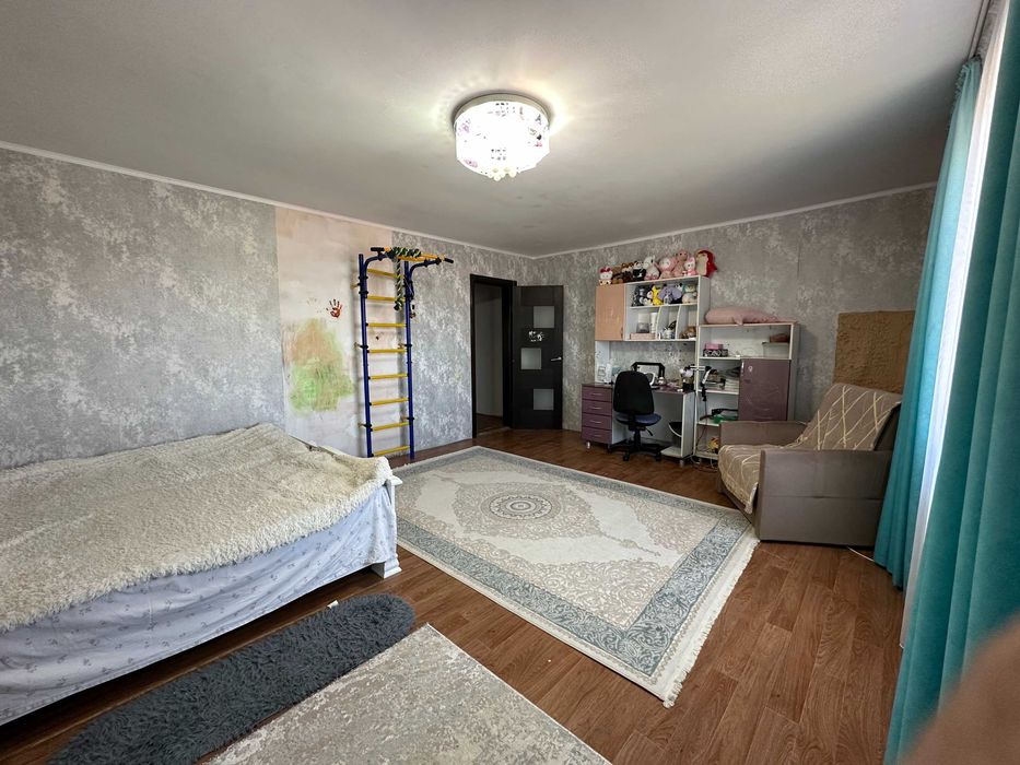 Продам коттедж в Заречном