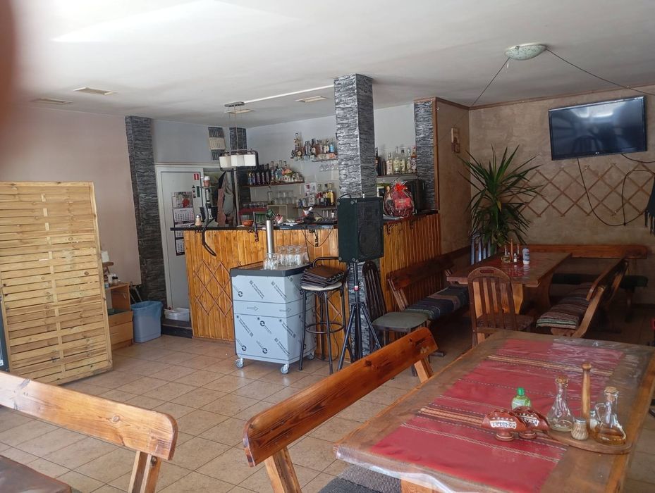 Продава се Заведение в Плевен, Сторгозия - 108 кв.м за 867 €/кв.м - Снимка #2