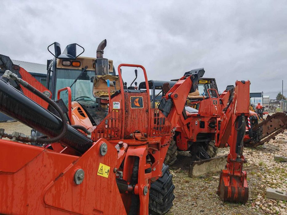Utilaj Ditch Witch RT 115 trencher/plug vibrator/excavator/dozer blade