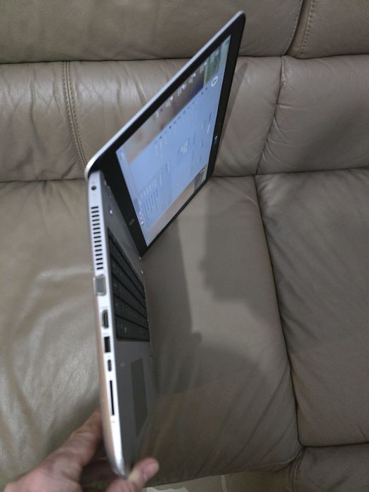 Laptop HP, i5-7200, ram 16g , ssd 180gb, bat 4 ore