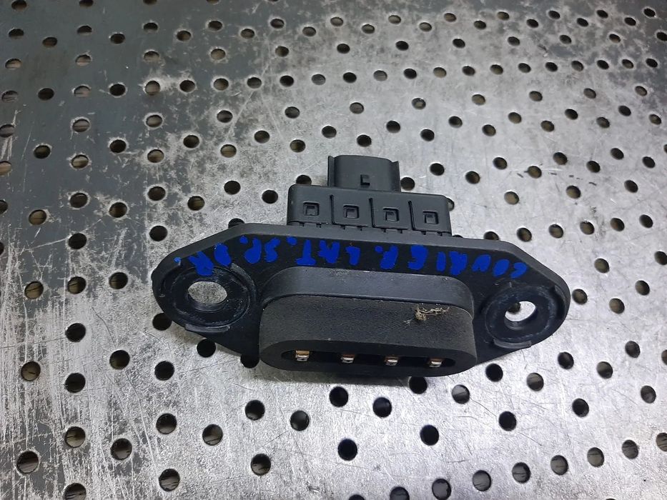 contact switch usa laterala dreapta spate ford transit courier c4a  2022  et76-14a658-qb