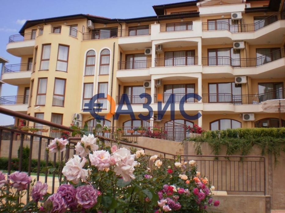 Продава се Двустаен апартамент в Свети Влас - 65 кв.м за 1277 €/кв.м - Снимка #11