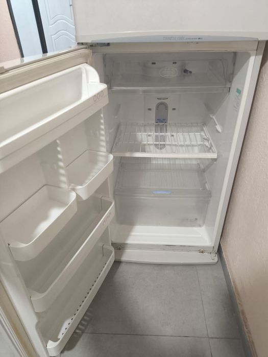 Холодильник LG б/у