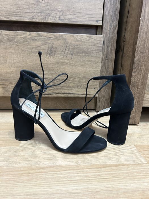 Sandale cu toc Steve Madden
