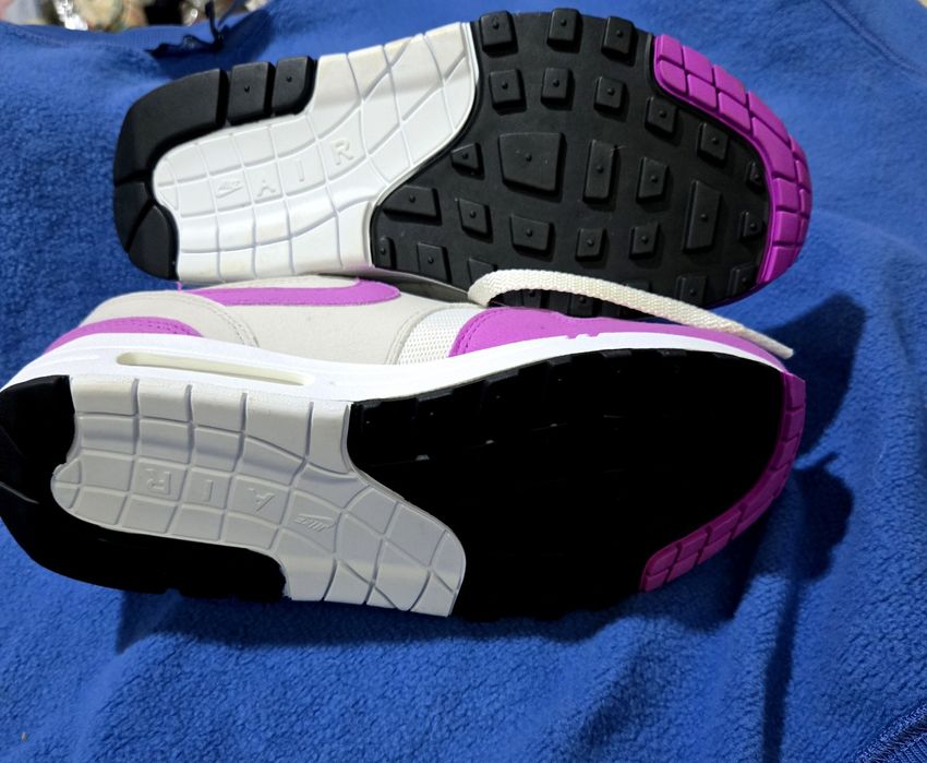 Nike Air Max оригинални дамски сникърси 38.5 см