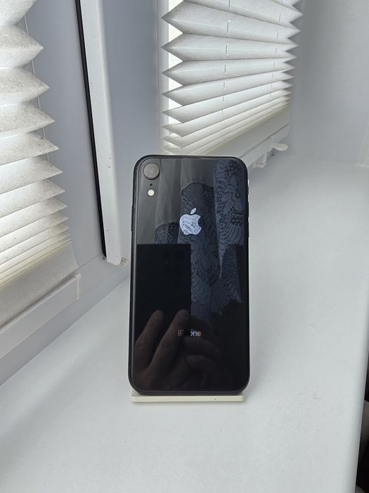 IPhone XR/128   ..
