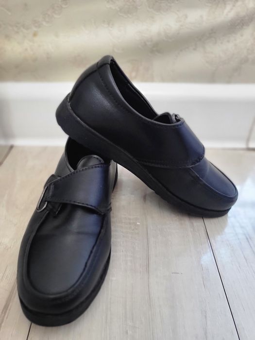 Продам обувь детские